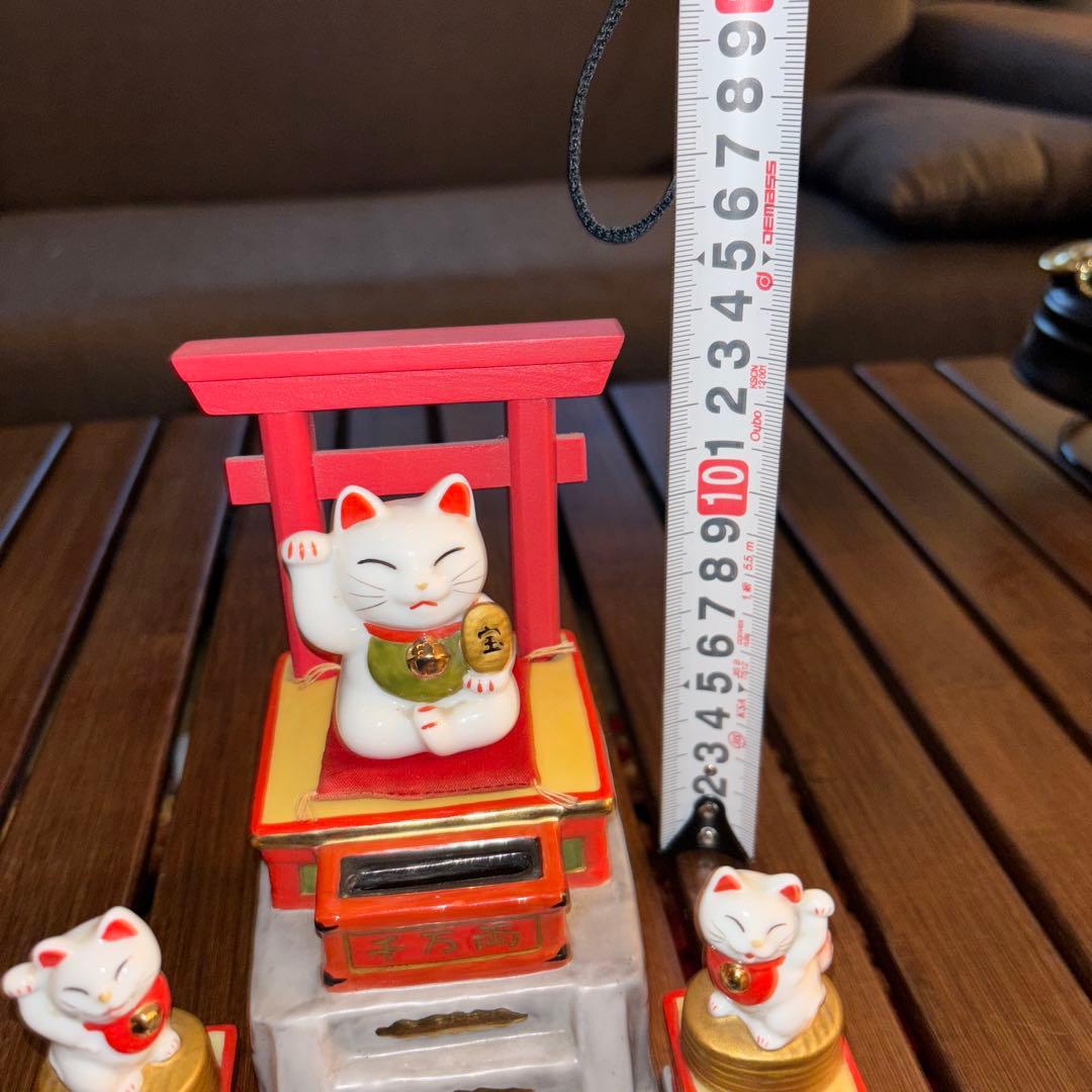 招き猫 貯金箱