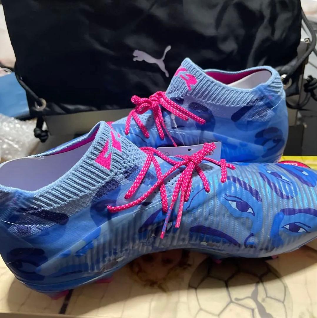 新品　PUMAフィーチャー8アルティメットXキッドスーパー￼FG 27㎝