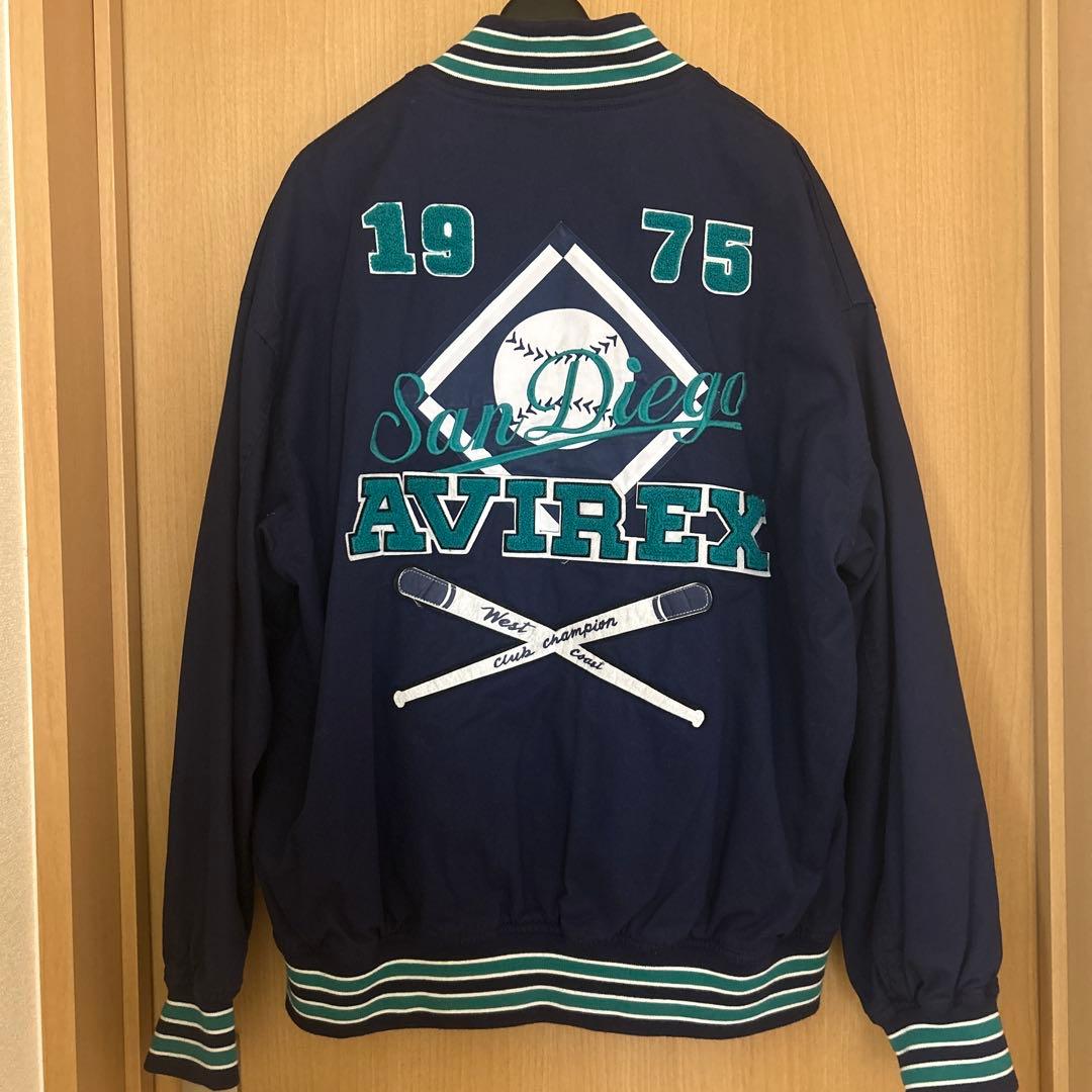 AVIREXスタジャン