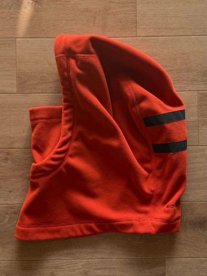 ウェア WILD THINGS BLUE LUG storm hoodie orange
