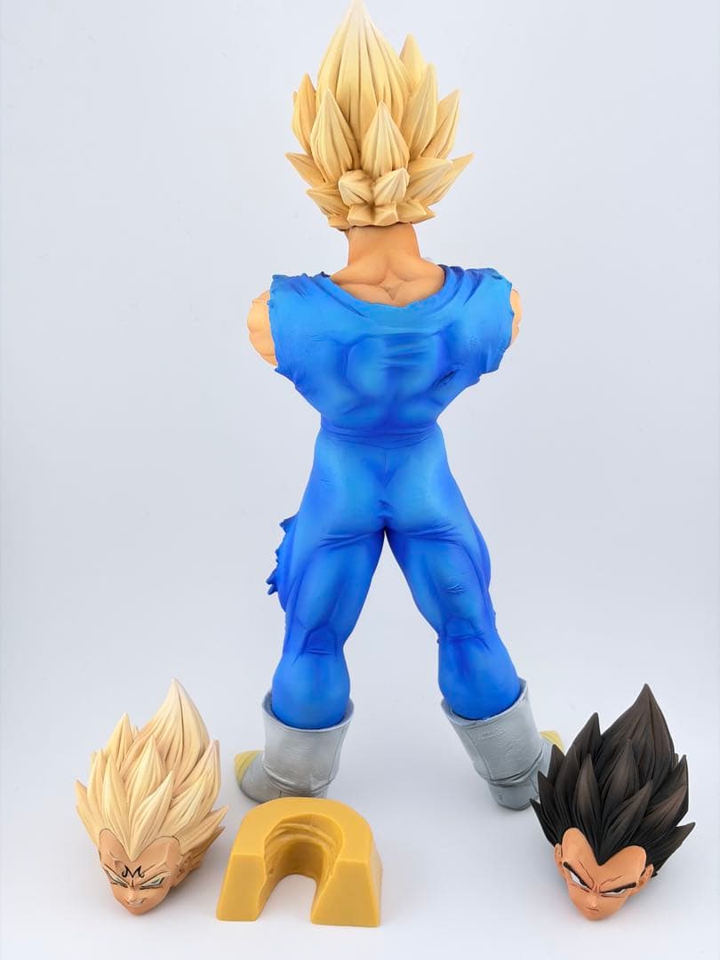 マ*ト様 ドラゴンボール　グランディスタ　ベジータ　リペイント　頭部パーツ3つ付
