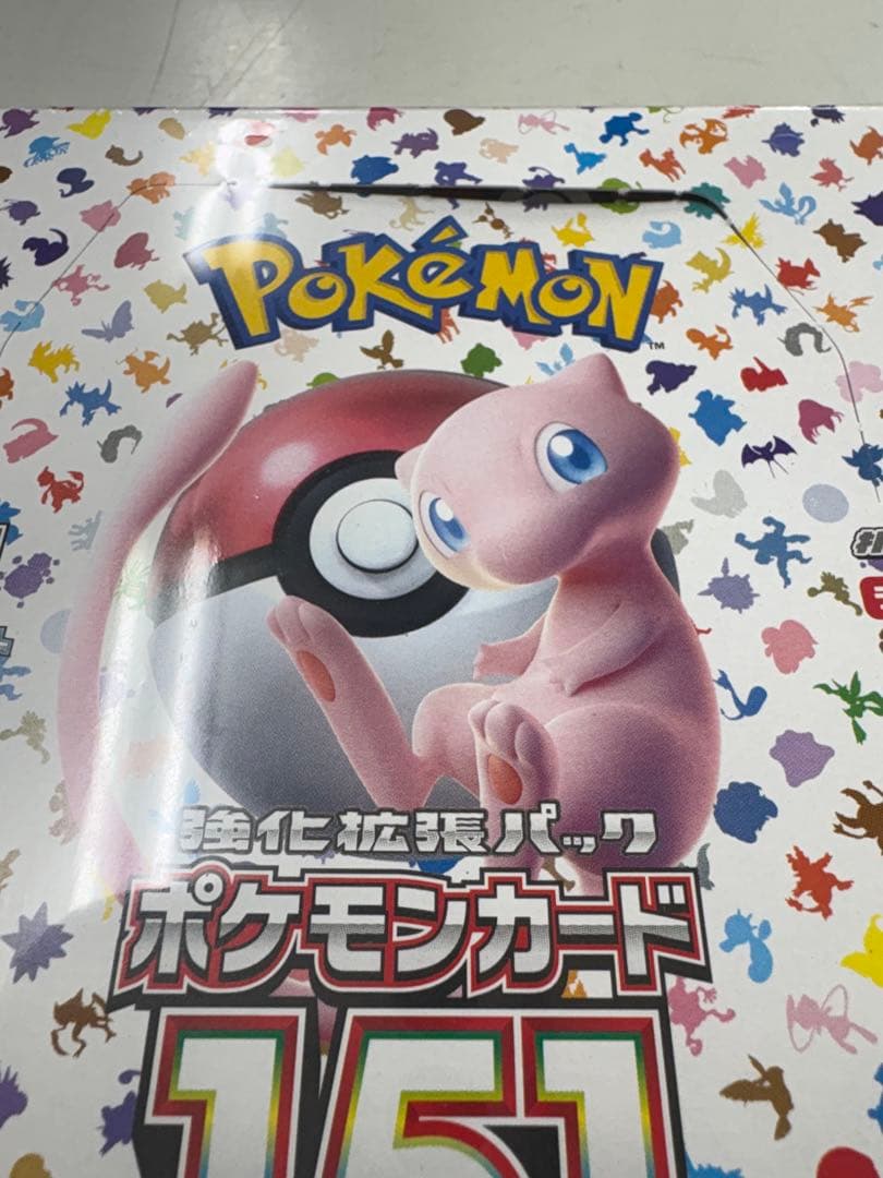 ※中央部箱潰れ有り　ポケモンカード　151 1box シュリンク付き
