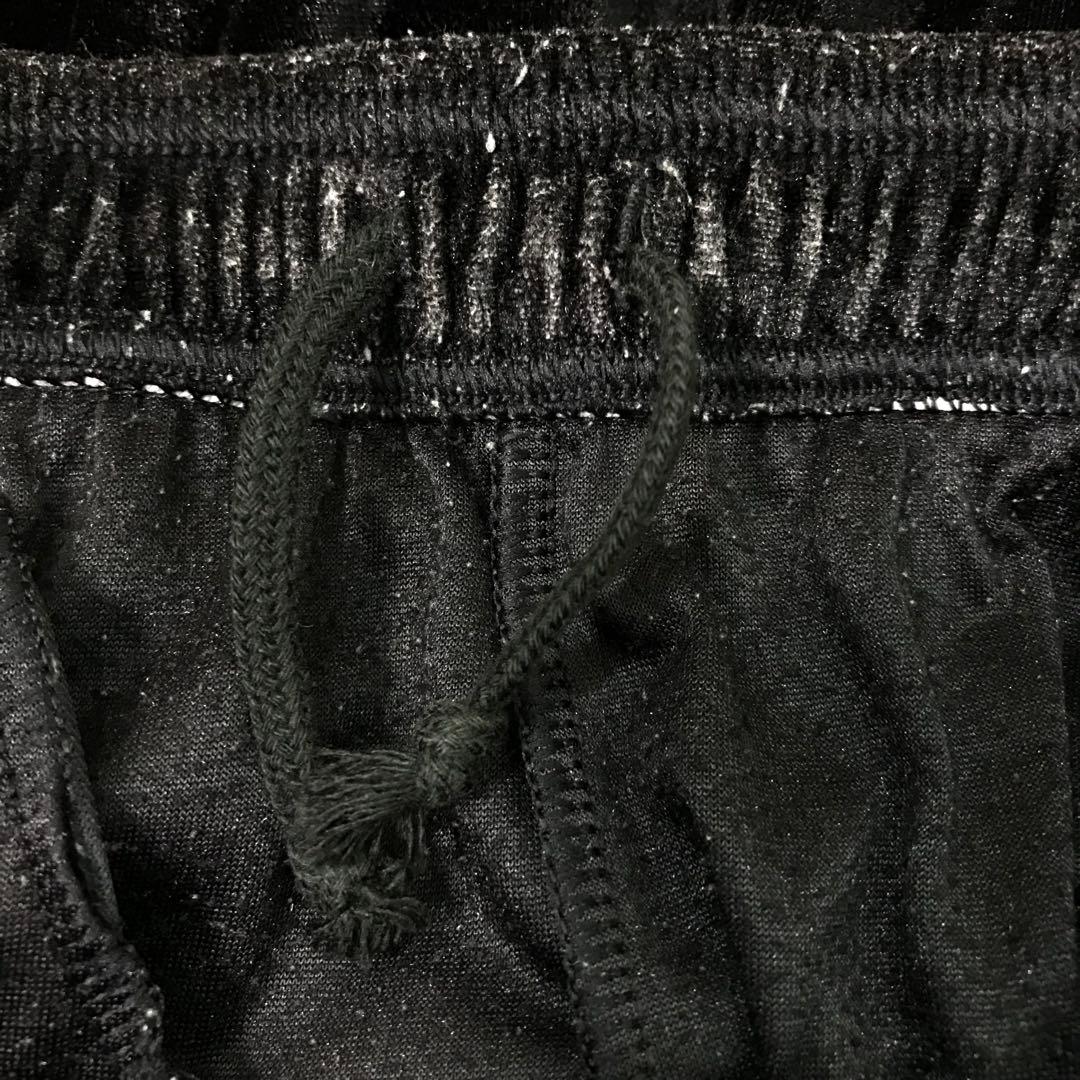 アディダス　上下セットアップ　ベロアジャージ　ビッグサイズ　刺繍ロゴ　ブラック