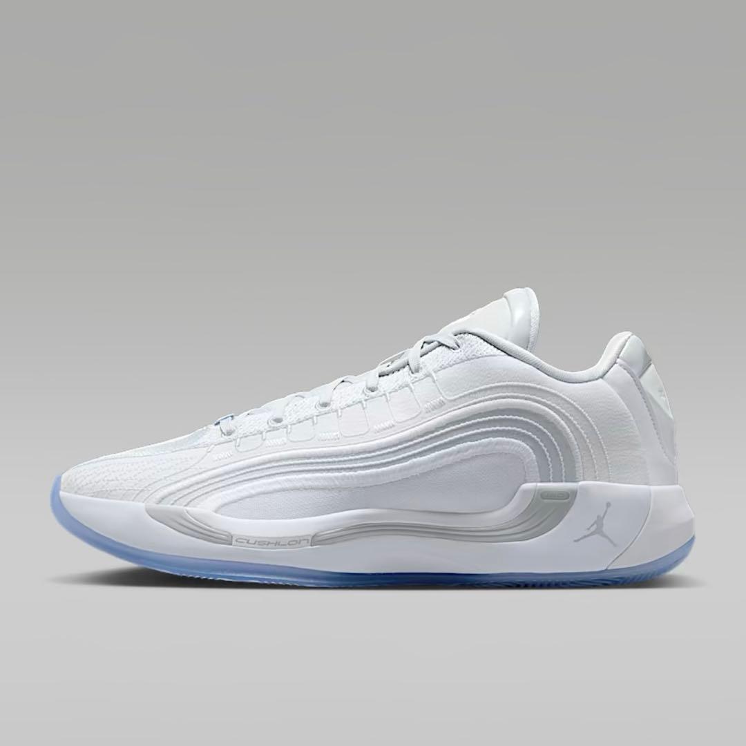 新品 NIKE ルカ 4 PF バスケットボールシューズ 28.0cm