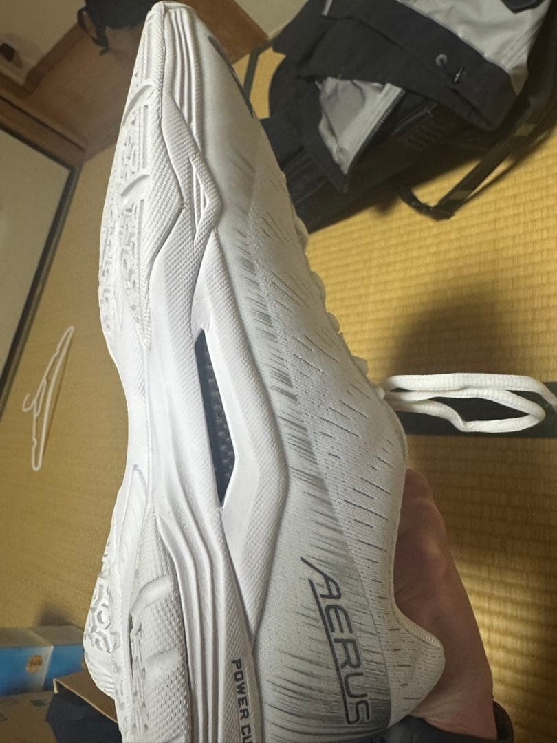 YONEX AERUS ホワイト シューズ　75th 28.0センチ