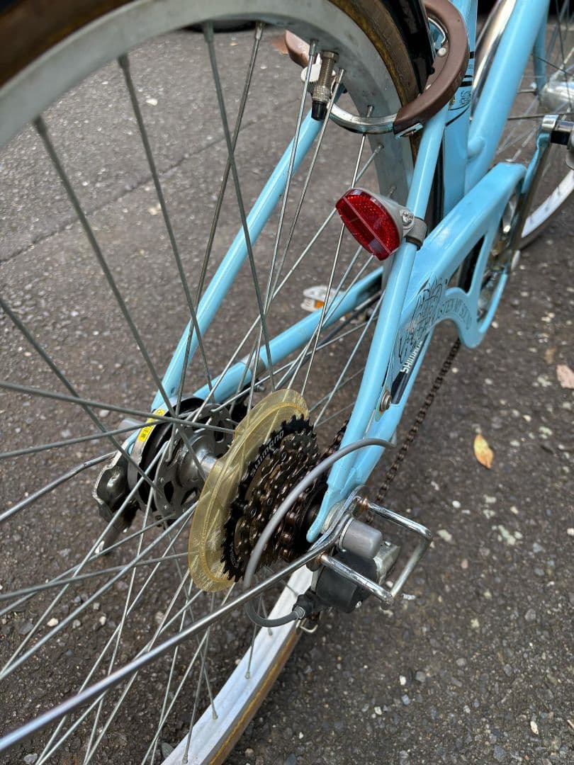 24 インチ子供用自転車 ライトブルー 前面バスケット付き(土、日値下げました)