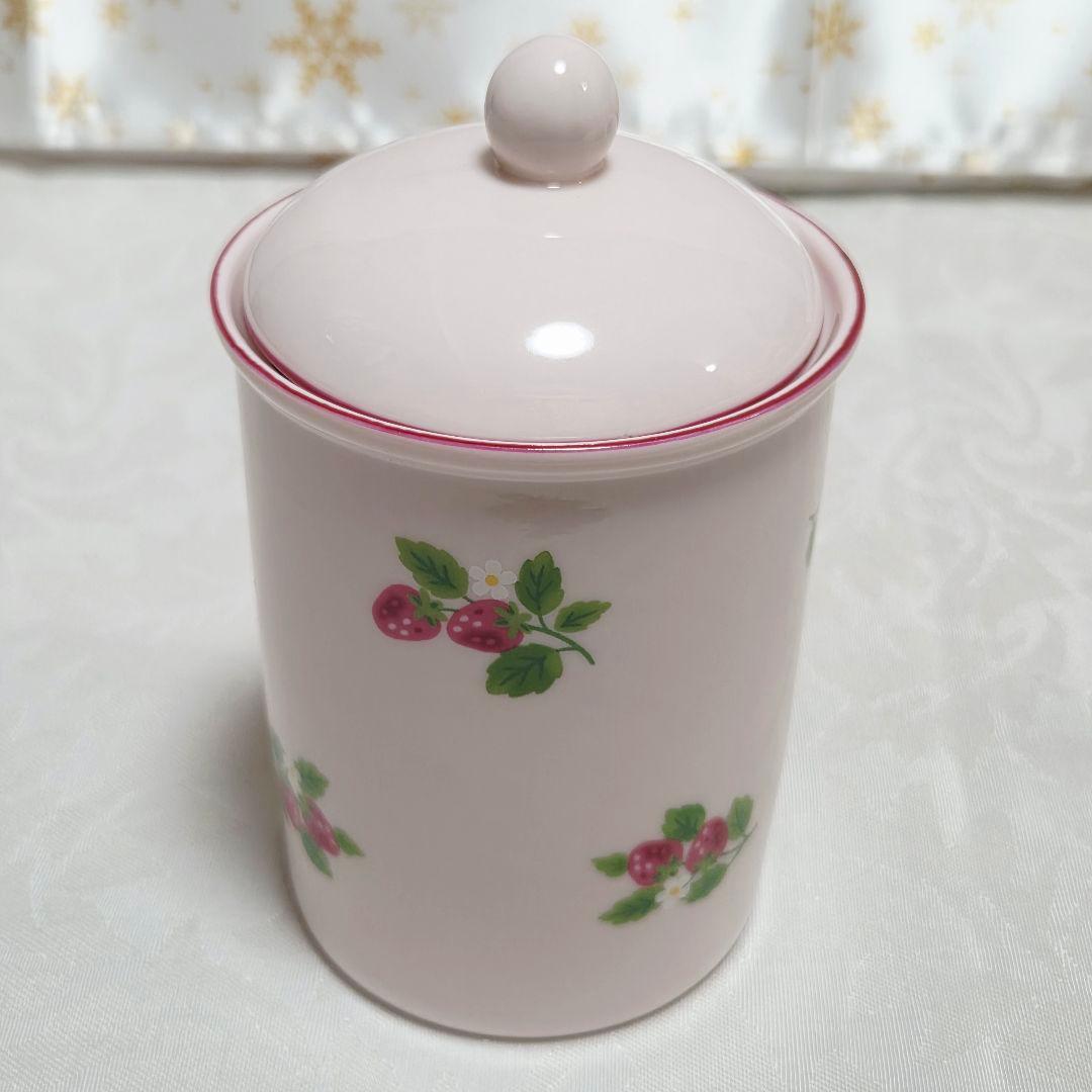 マザーガーデン　いちご　小物入れ　箱　陶器　キャニスター　廃盤　平成レトロ