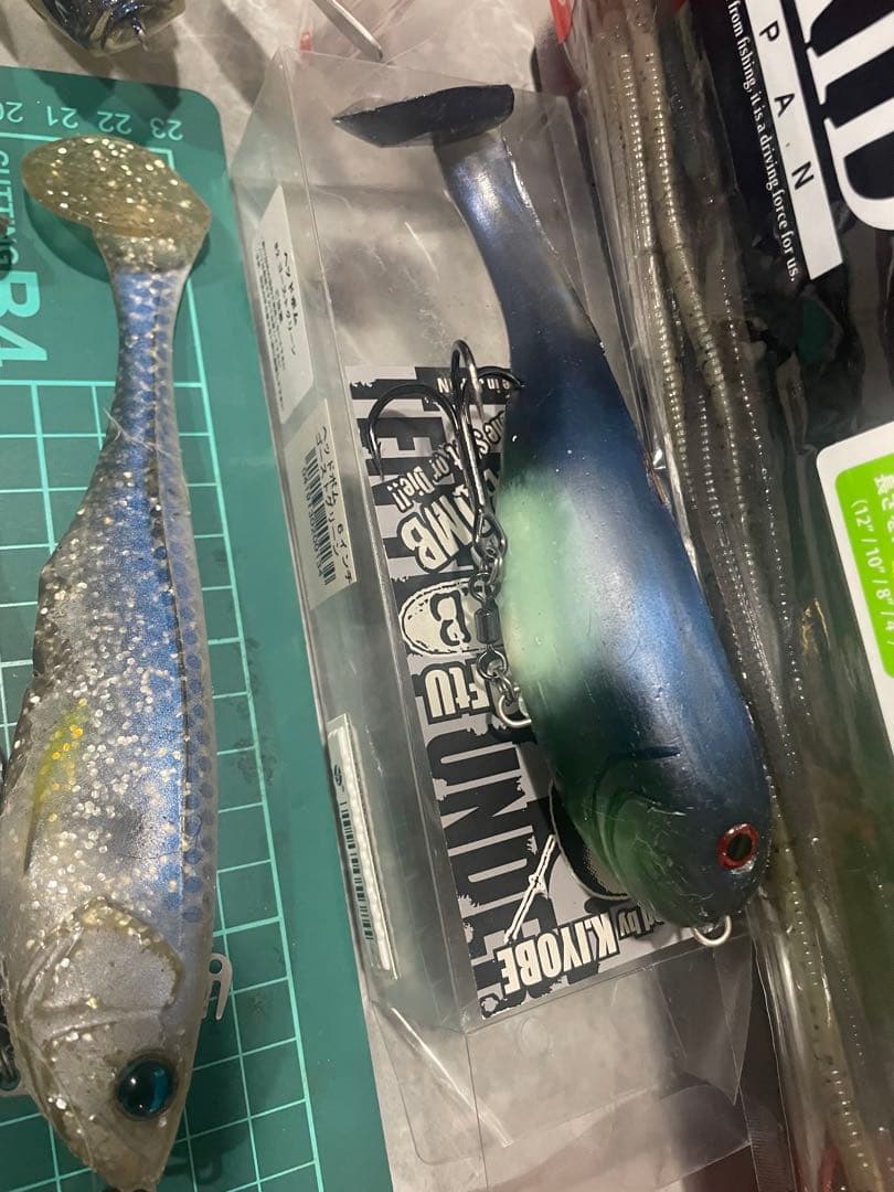 バスルアー　大量☆早い者勝ち☆激安☆バス釣り引退☆人気☆ルアー色々☆新品あり☆
