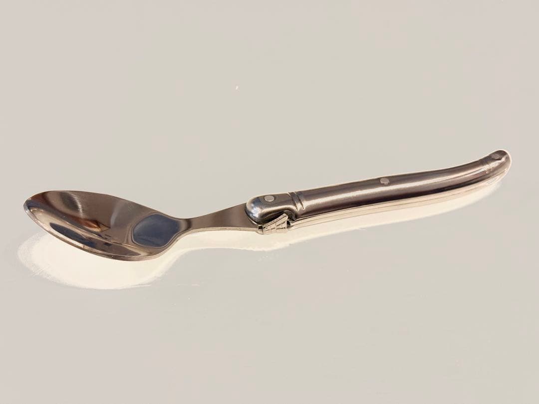 Laguiole Eliteカトラリーセット　24本入りシルバー　刻印入り