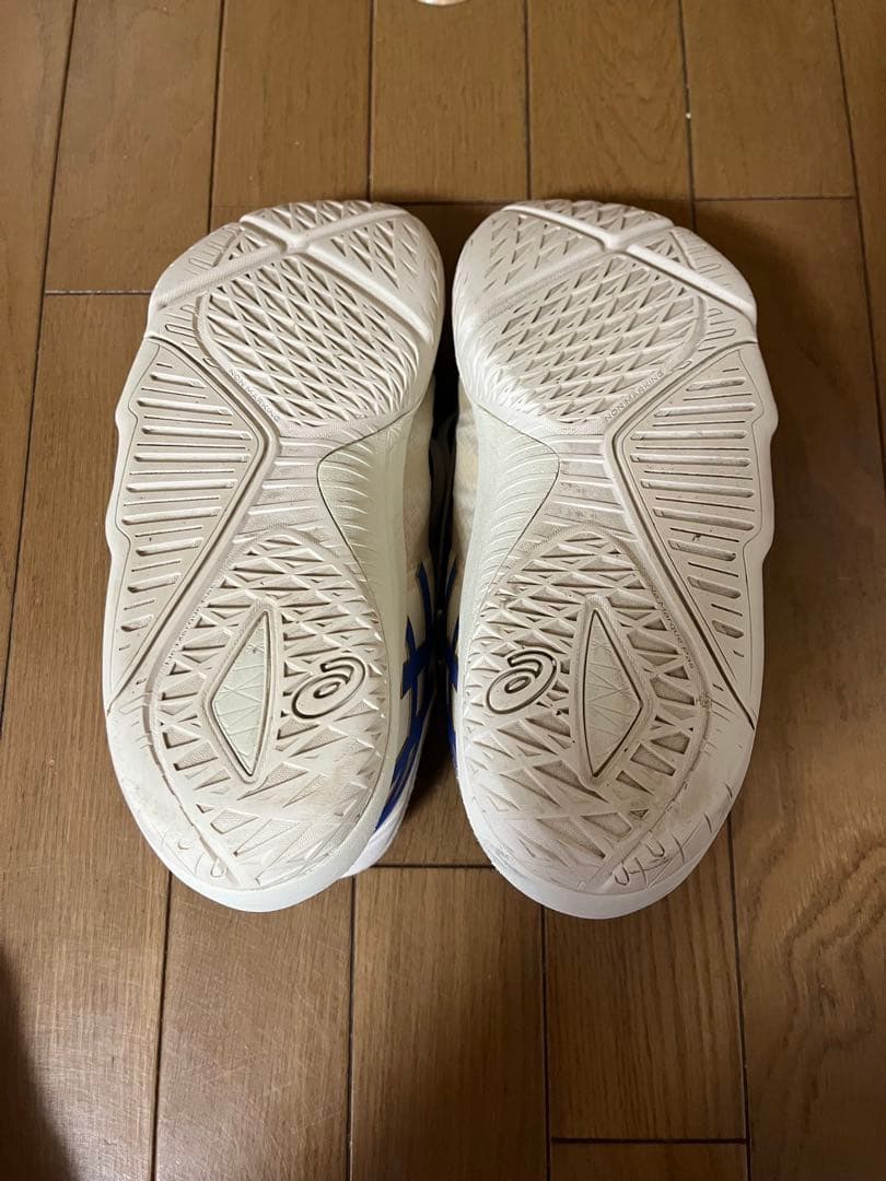 【最終価格】ASICS アンプレアルス LOW2 27.0cm
