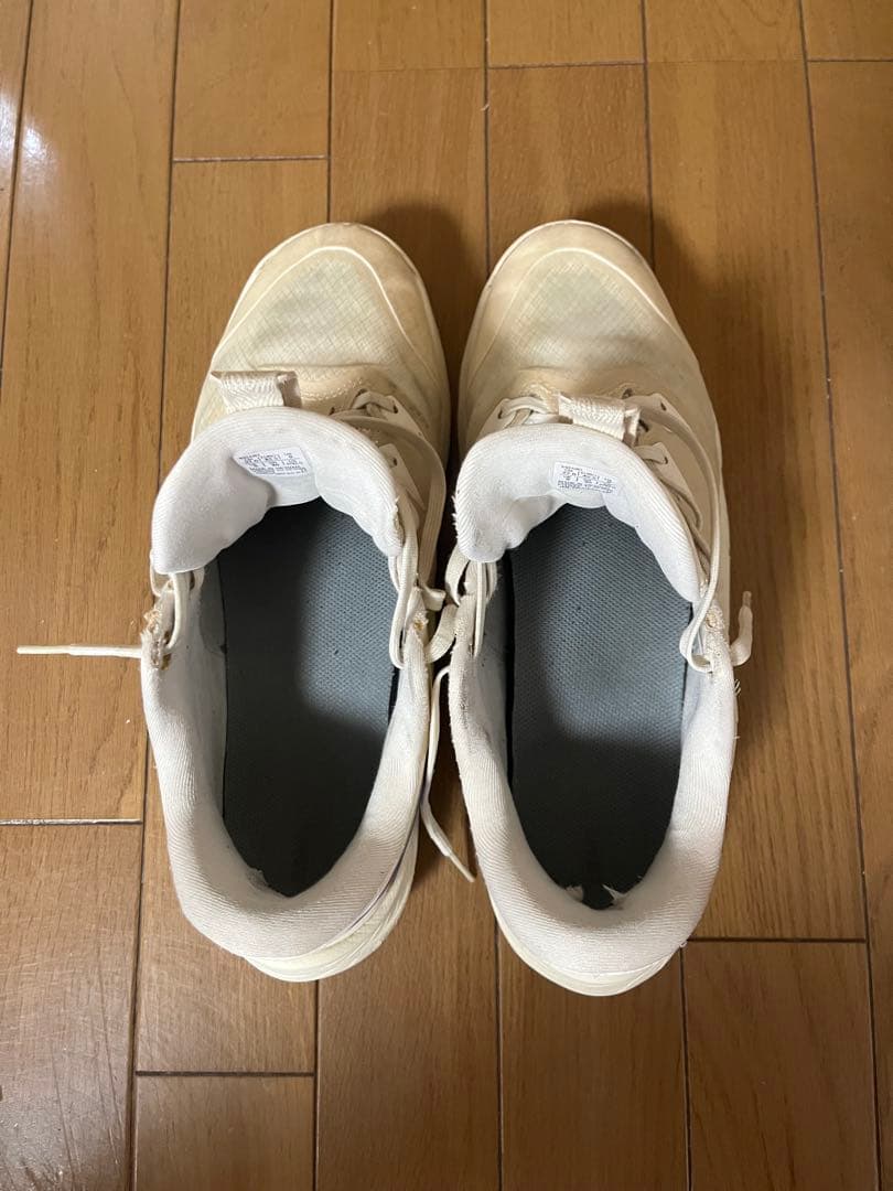 【最終価格】ASICS アンプレアルス LOW2 27.0cm