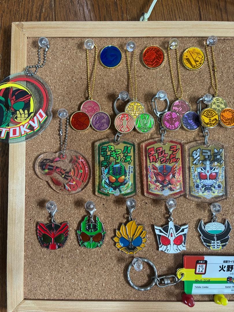 仮面ライダーオーズ メタルチャーム など セット