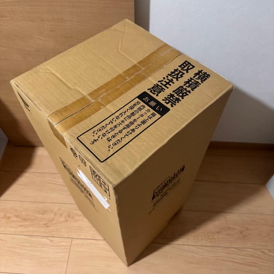 【新品未使用⭐️】エムケー計量米びつ コメラックス 米容量33kg RC-333W