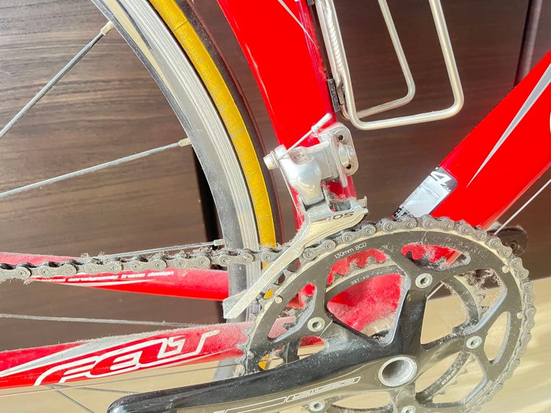 フェルト　トライアスロンバイク レッド