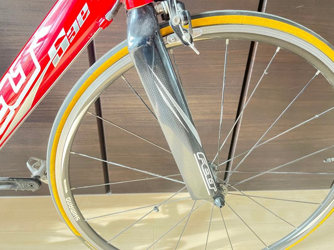フェルト　トライアスロンバイク レッド