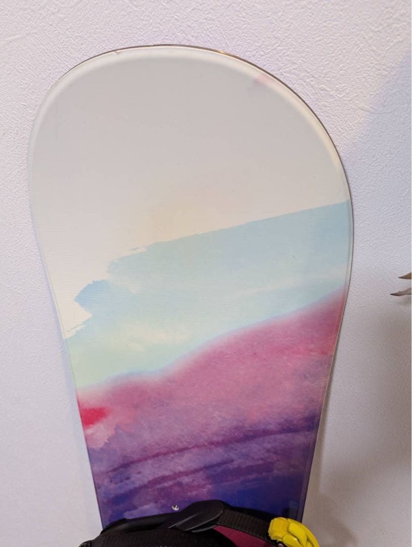美品 シークレットガーデン 145cm スノーボード canvasビンディング