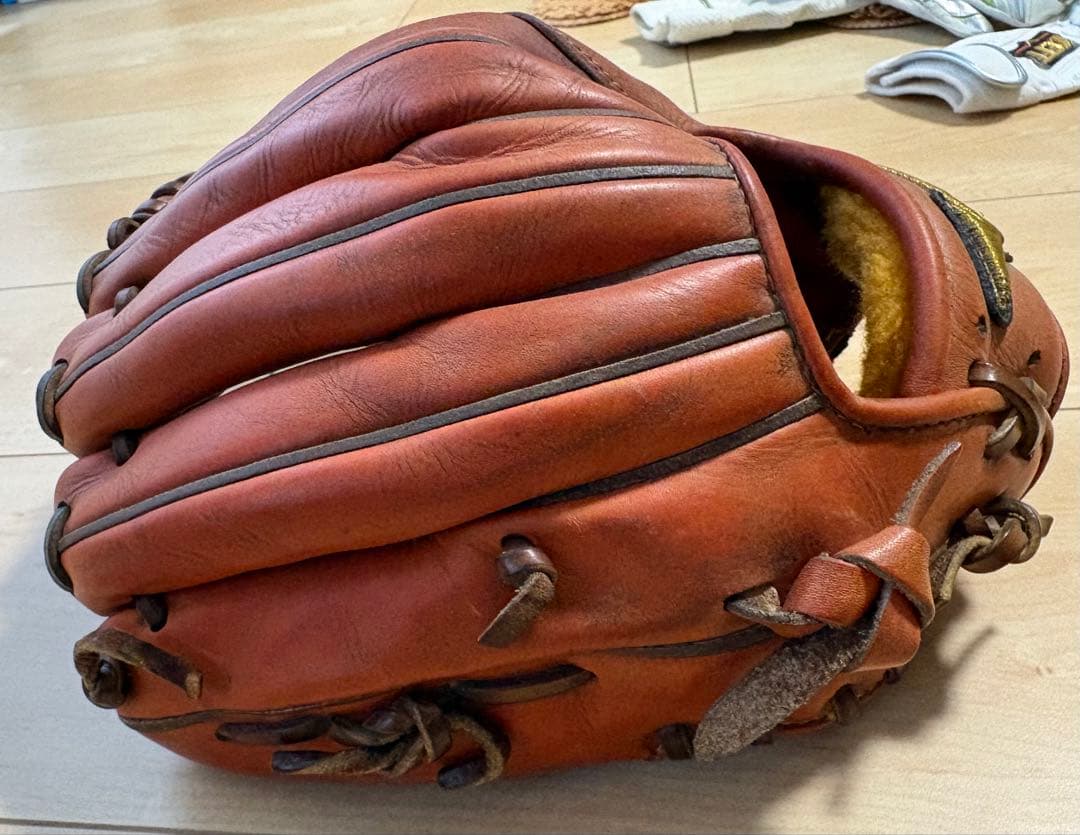 ミズノプロ 硬式内野手グローブ
