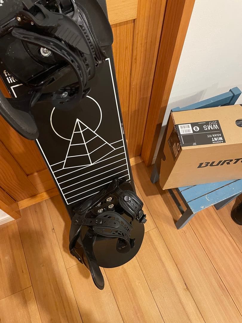 最軽量グラトリボード！　Fanatic 139cm 新品バイン　ブーツセット
