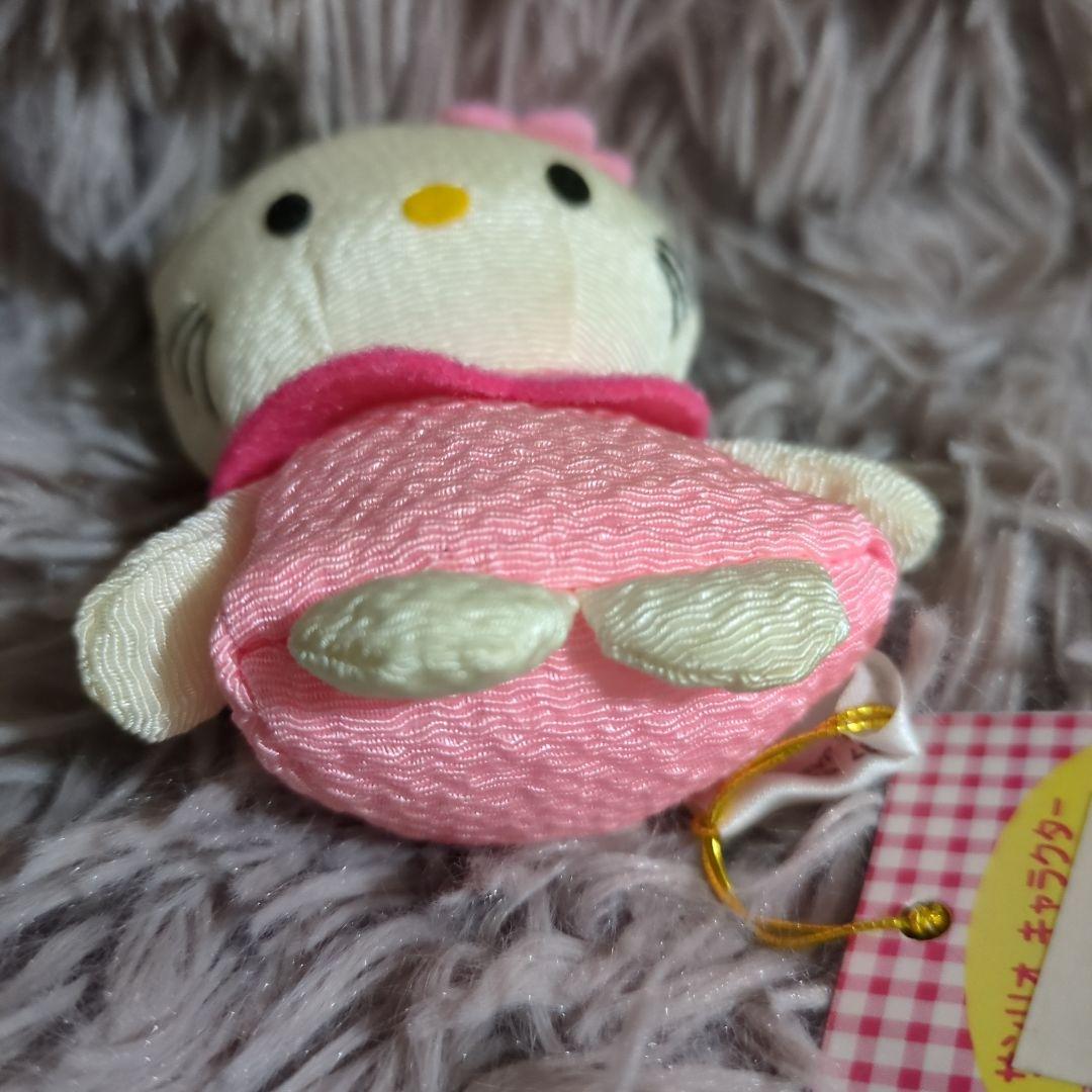 SANRIO　お花キティ　ちりめんマスコット