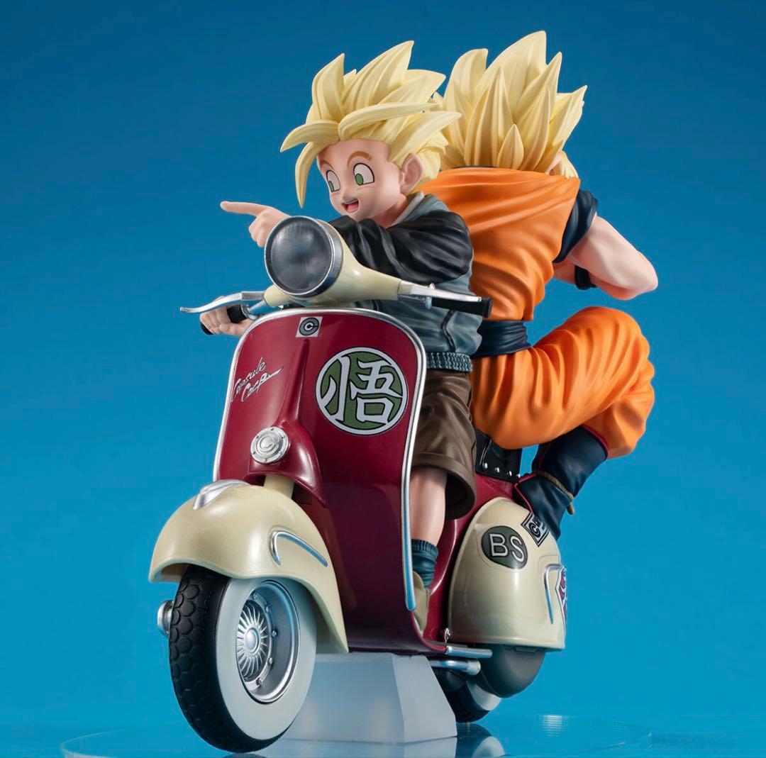 ドラゴンボール デスクトップリアルマッコイ 孫悟空 & 孫悟飯 & バイク 新品