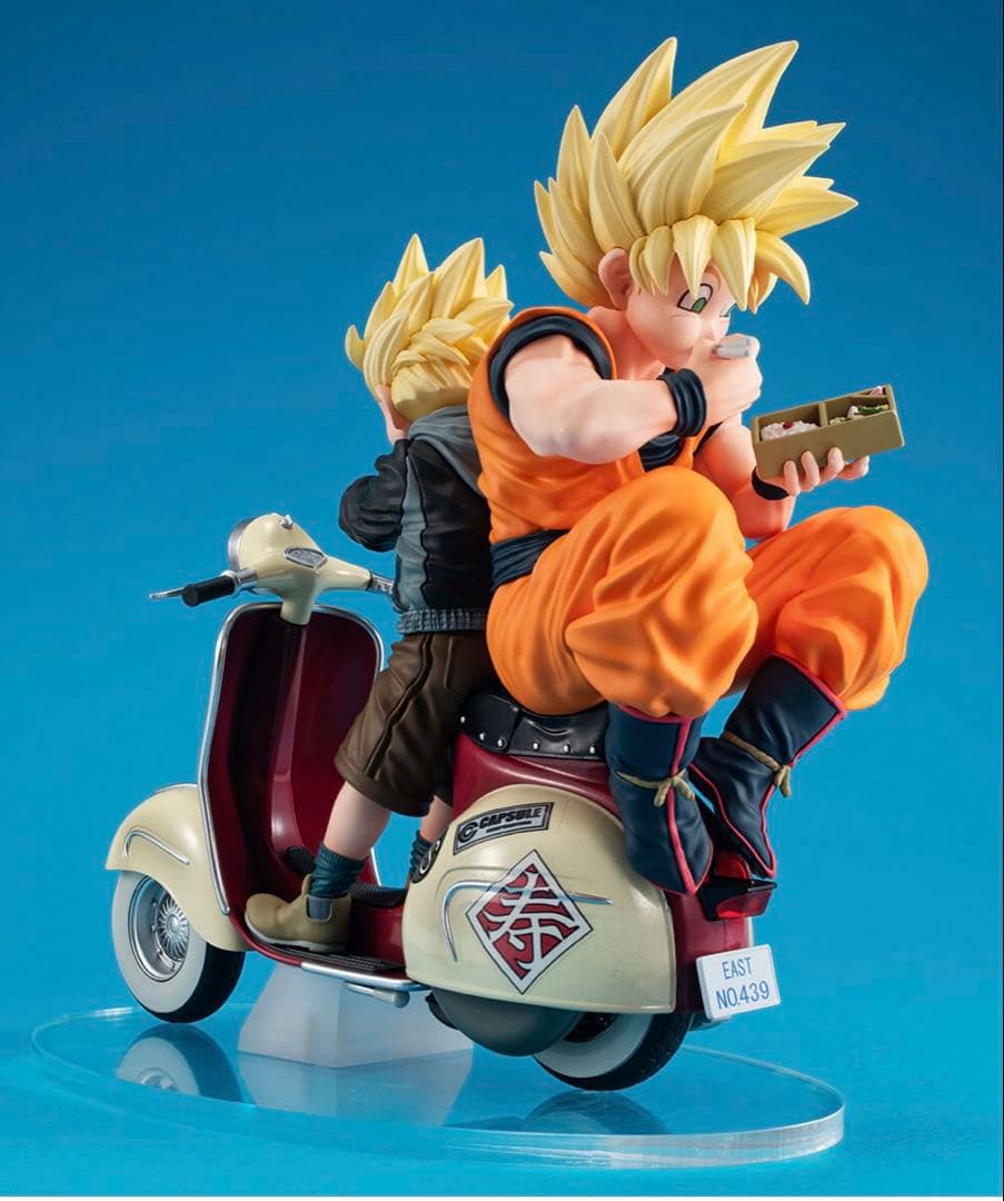 ドラゴンボール デスクトップリアルマッコイ 孫悟空 & 孫悟飯 & バイク 新品