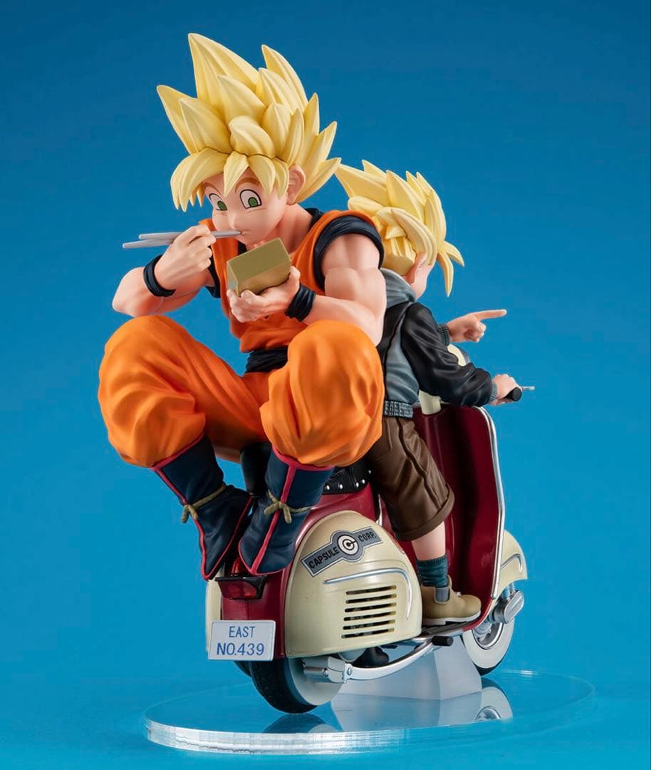 ドラゴンボール デスクトップリアルマッコイ 孫悟空 & 孫悟飯 & バイク 新品
