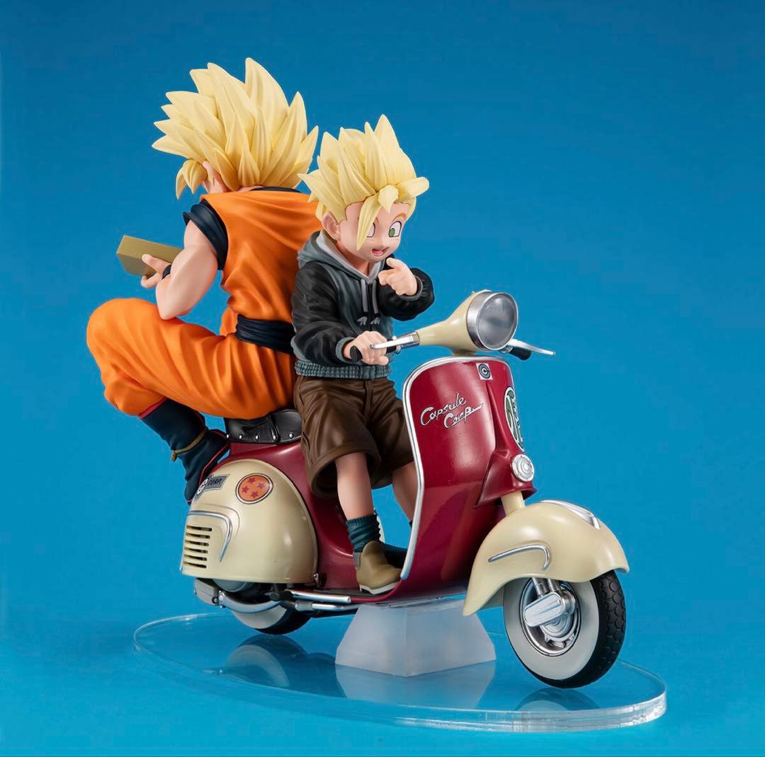 ドラゴンボール デスクトップリアルマッコイ 孫悟空 & 孫悟飯 & バイク 新品