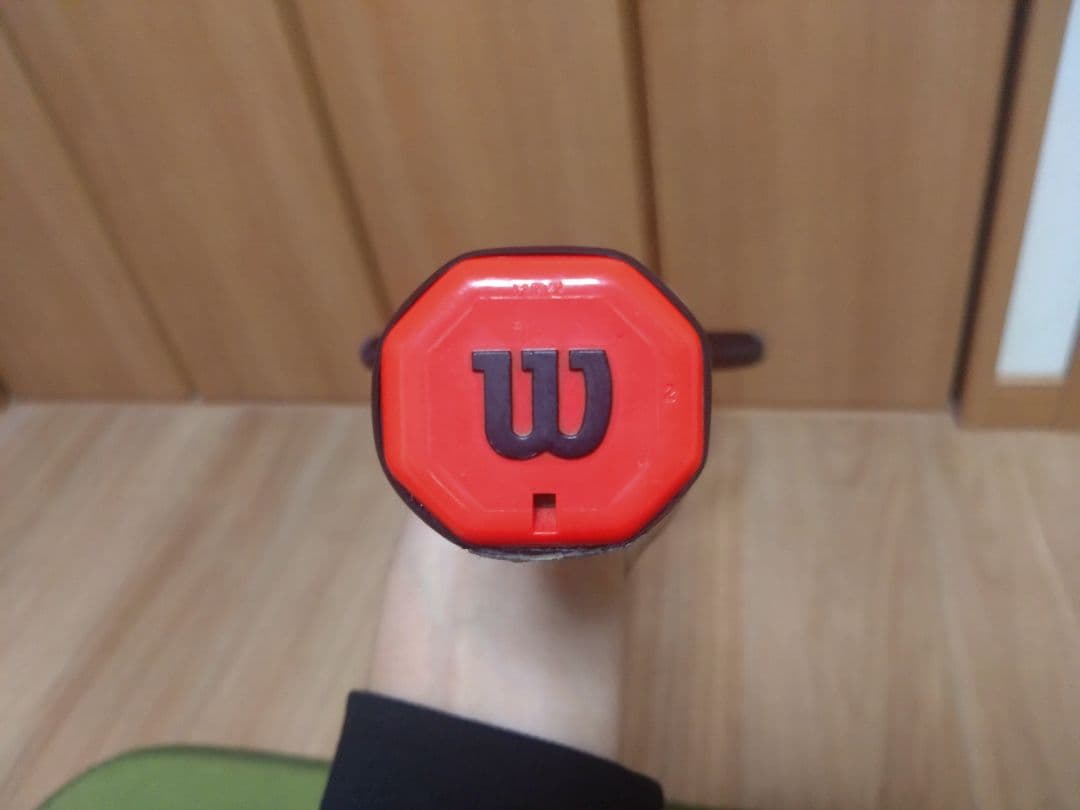 Wilson BLADE100L V7.0 G2 テニスラケット