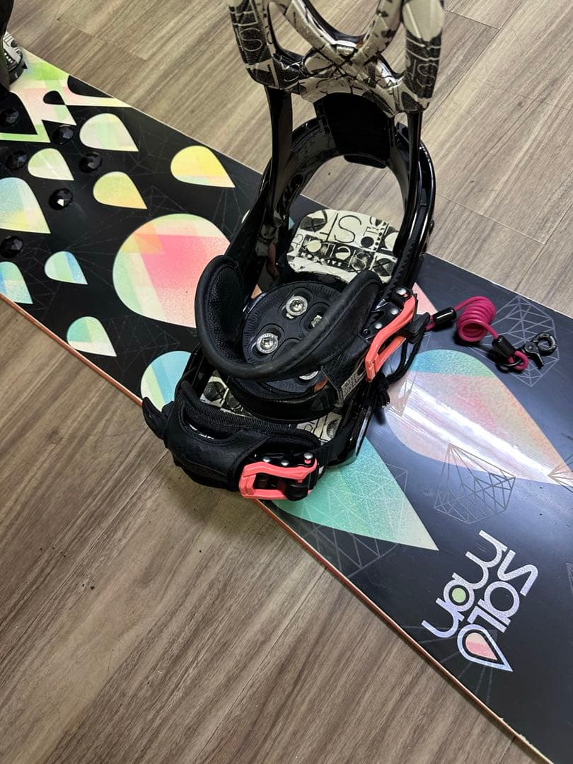 スノーボード SALOMON 143cmバインディングSALOMON S/M