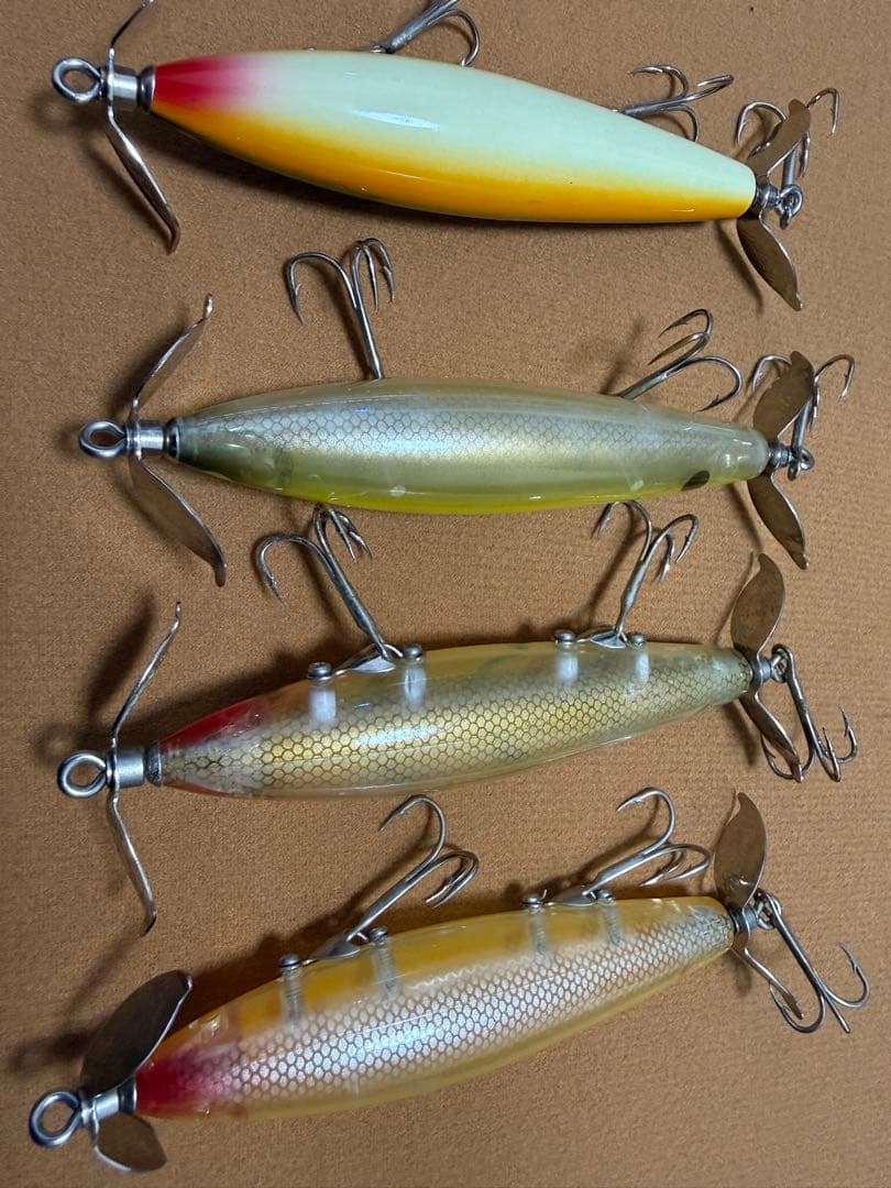 ザウルス　　ホッツィートッツィー　　セラフ4個セット