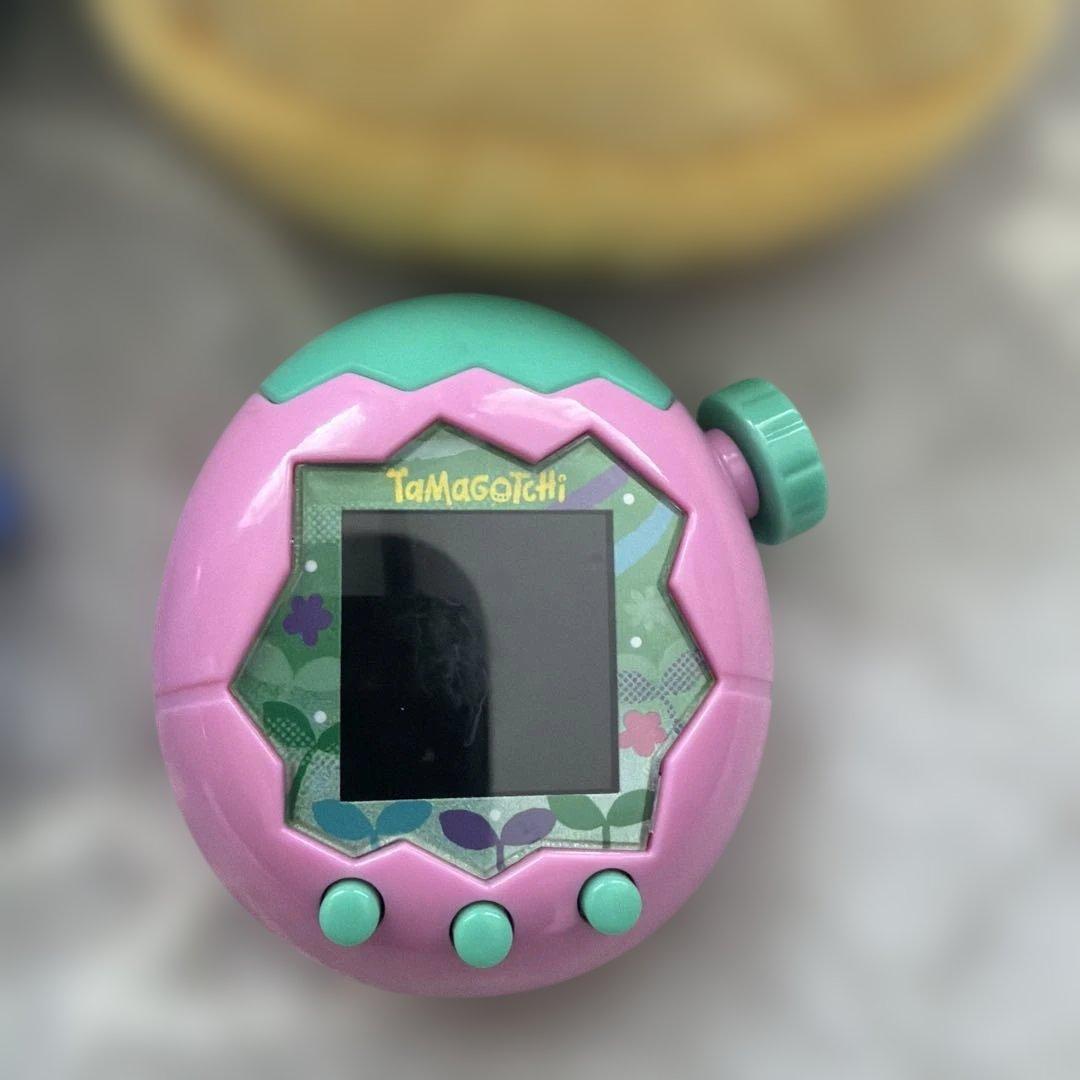 たまごっちパラダイス 2つセットキャラクターポーチセット