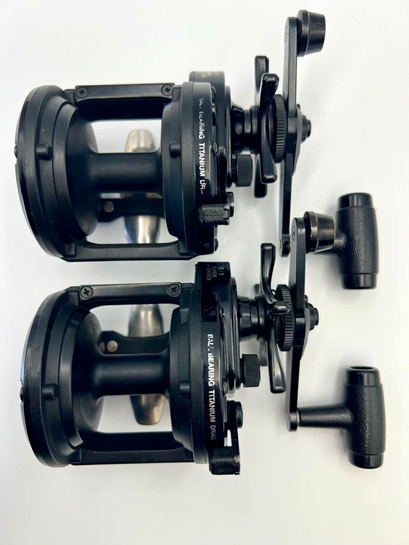 SHIMANOシマノ トライトン スピードマスター ベイトリール 2個セット売り
