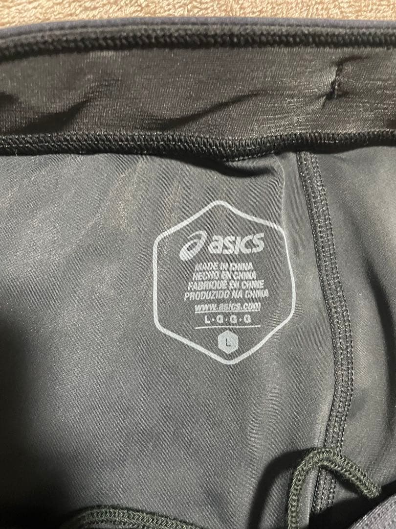 新品未使用 asics アシックス メタレーサー ハーフタイツ Lサイズ 黒