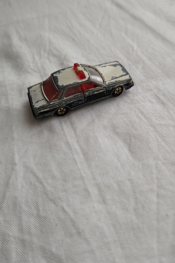 トミカ パトカー ミニカー