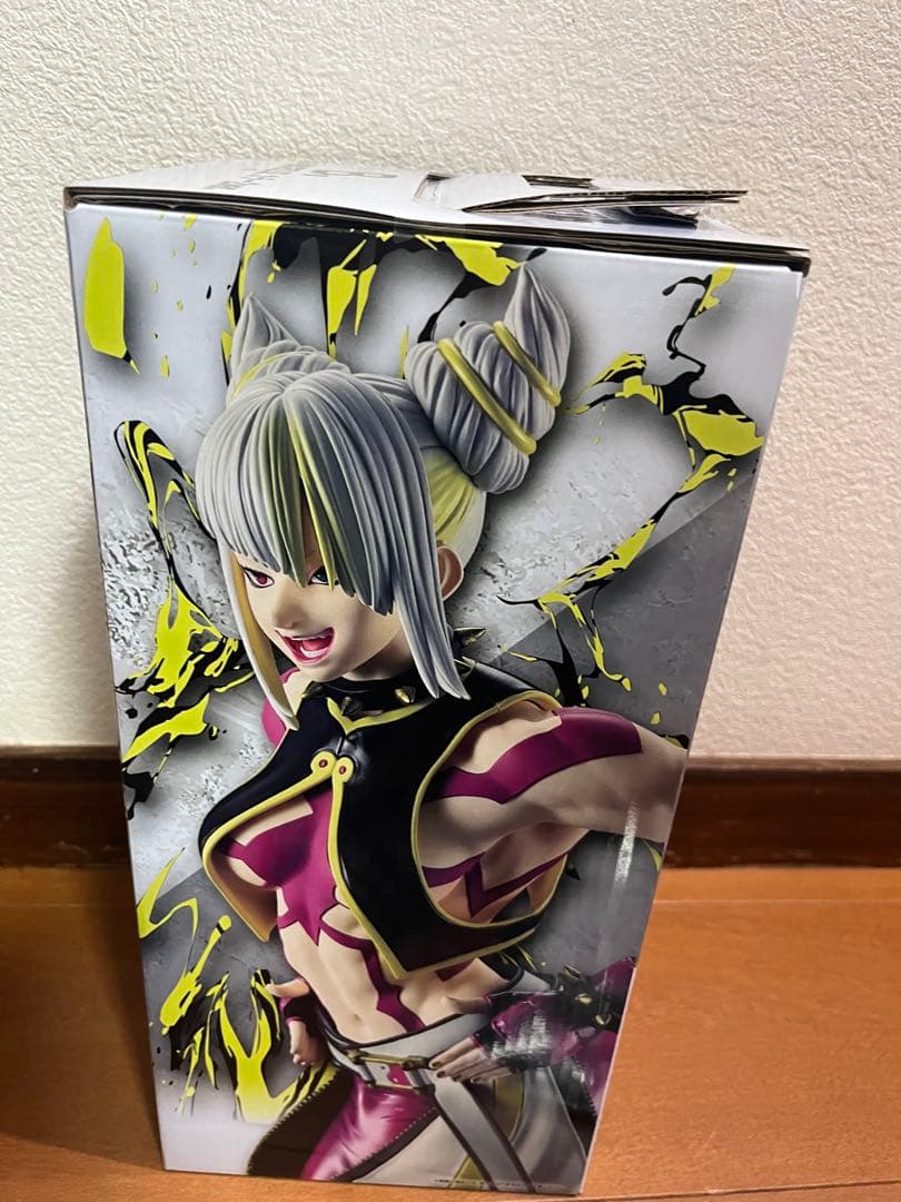 一番くじ ストリートファイター６ B賞ジュリフィギュア カラー2ver. E賞