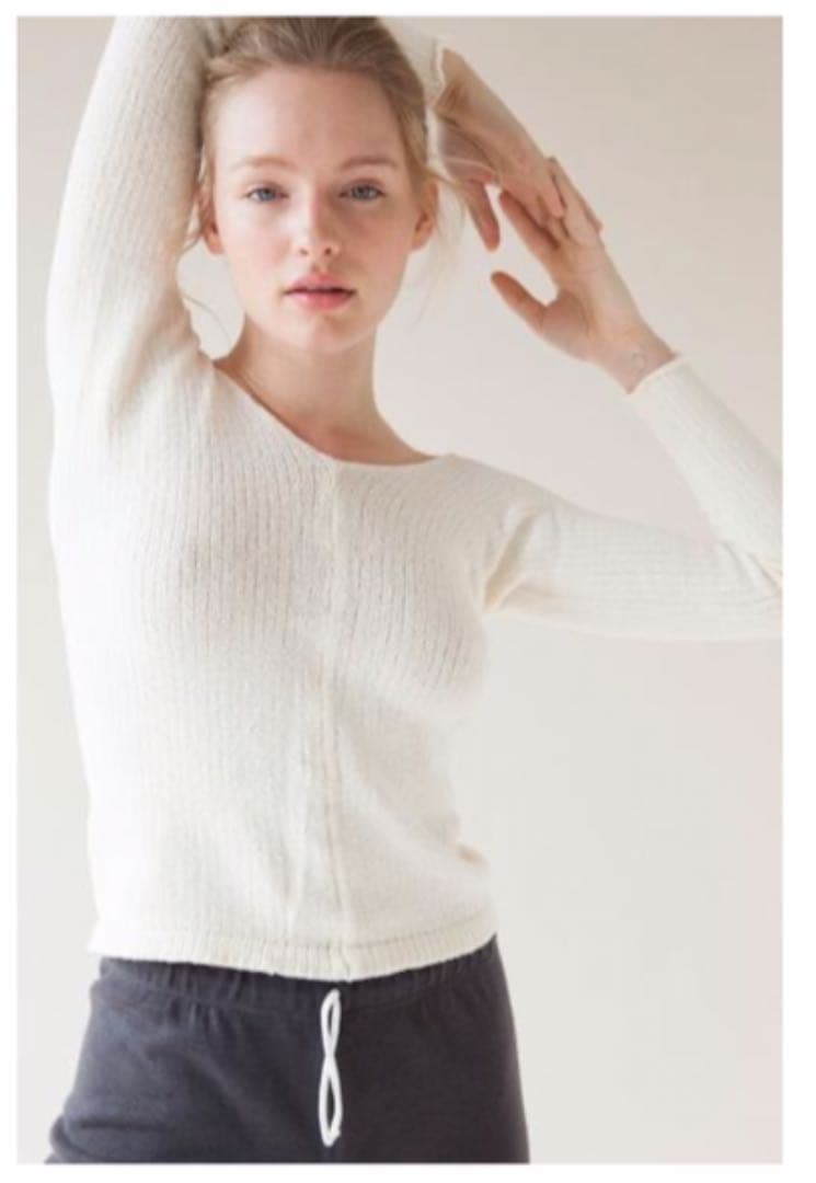 新品未開封 KDダンス センターシーム バレリーナトップス ウォームアップ