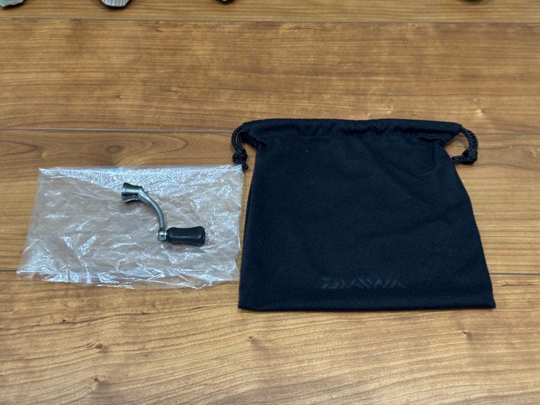 美品 ダイワ ルビアス エアリティ FC LT 2000S-P