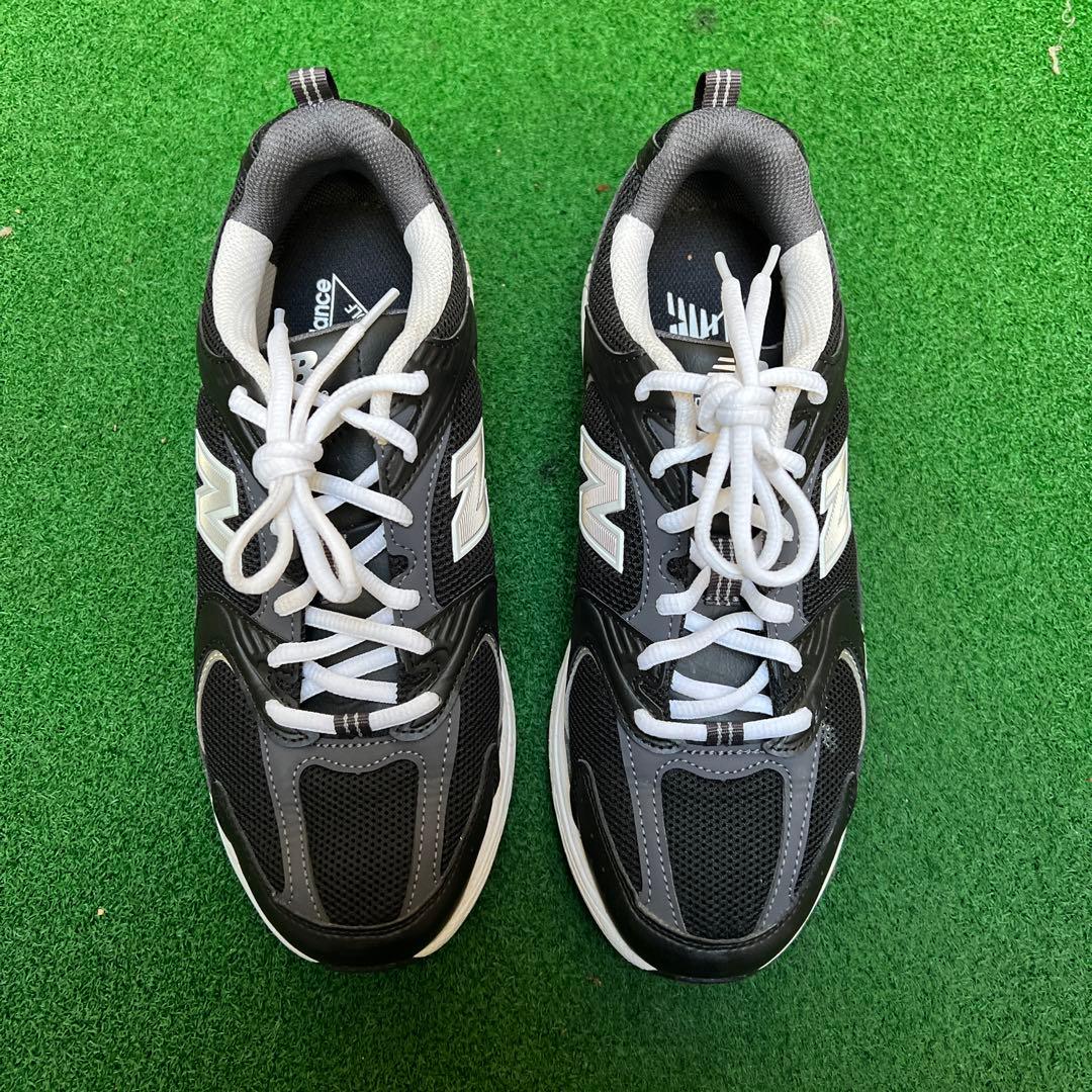 New Balance 990v5 ゴルフシューズ (ブラック/ホワイト)