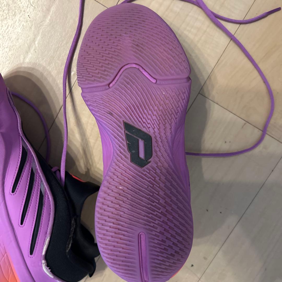 adidas デイム9