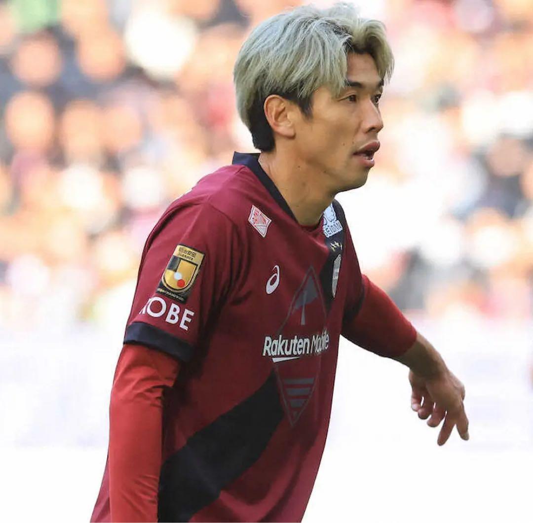 ヴィッセル神戸2025レプリカユニフォーム(大迫勇也、武藤嘉紀新品２枚セット)