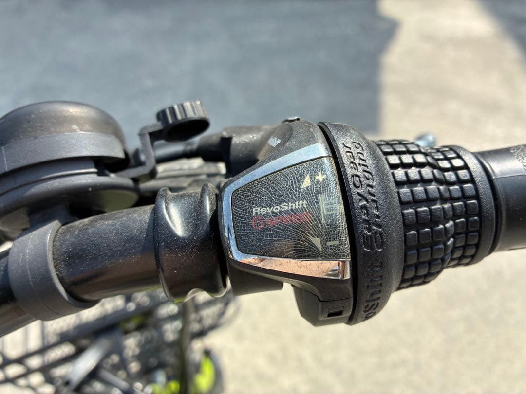 黄緑　電動自転車　折畳　名古屋近郊送料込　後ろバッグ付　ペルテックPELTECH