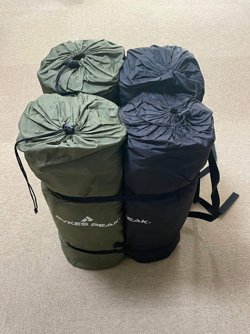 PYKES PEAK スリーピングマット オリーブ/ブラック　4個セット　美品
