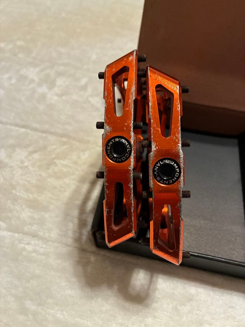 ANVL TILT フラットペダル オレンジ