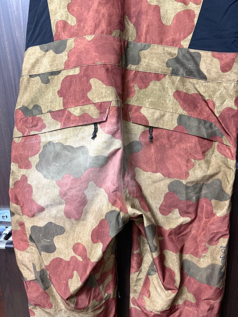 Burton ak カモフラ ビブパンツ GORE-TEX Mサイズ バートン