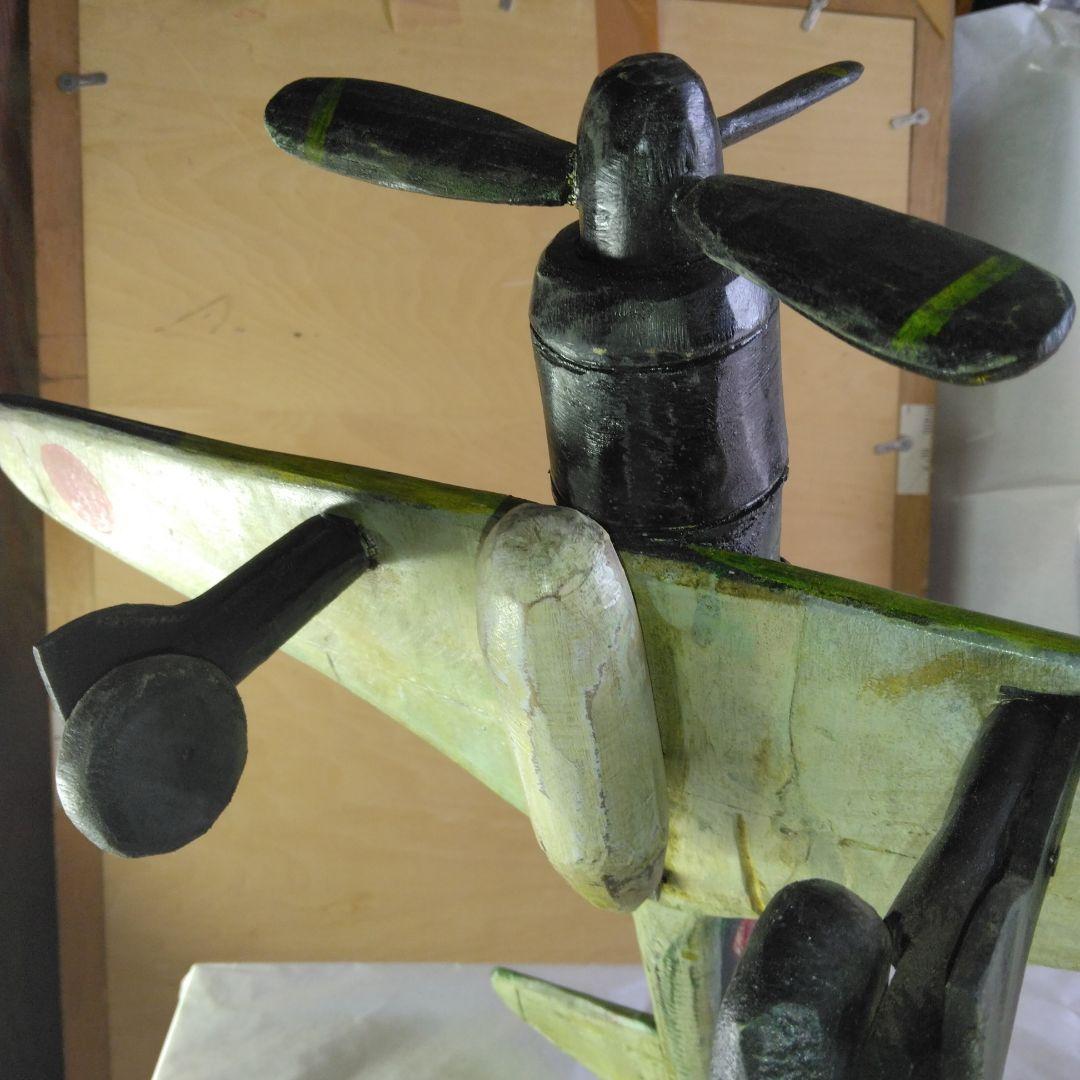 木製の戦闘機　昭和レトロ