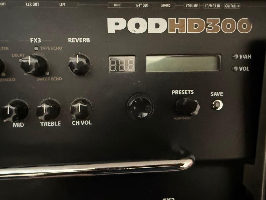 LINE6 POD HD300 アンプシミュレーター　マルチエフェクター