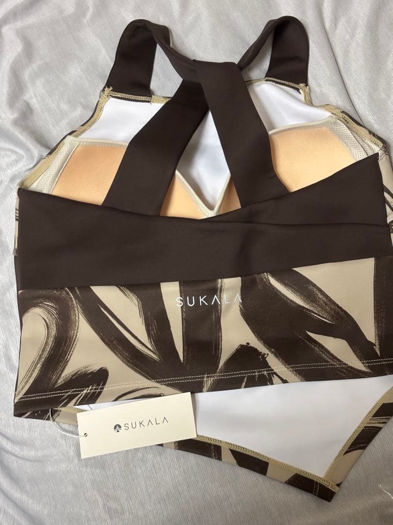 新品【SUKALA】ハートプリントホルターネックブラトップ/ベージュゴールド/M