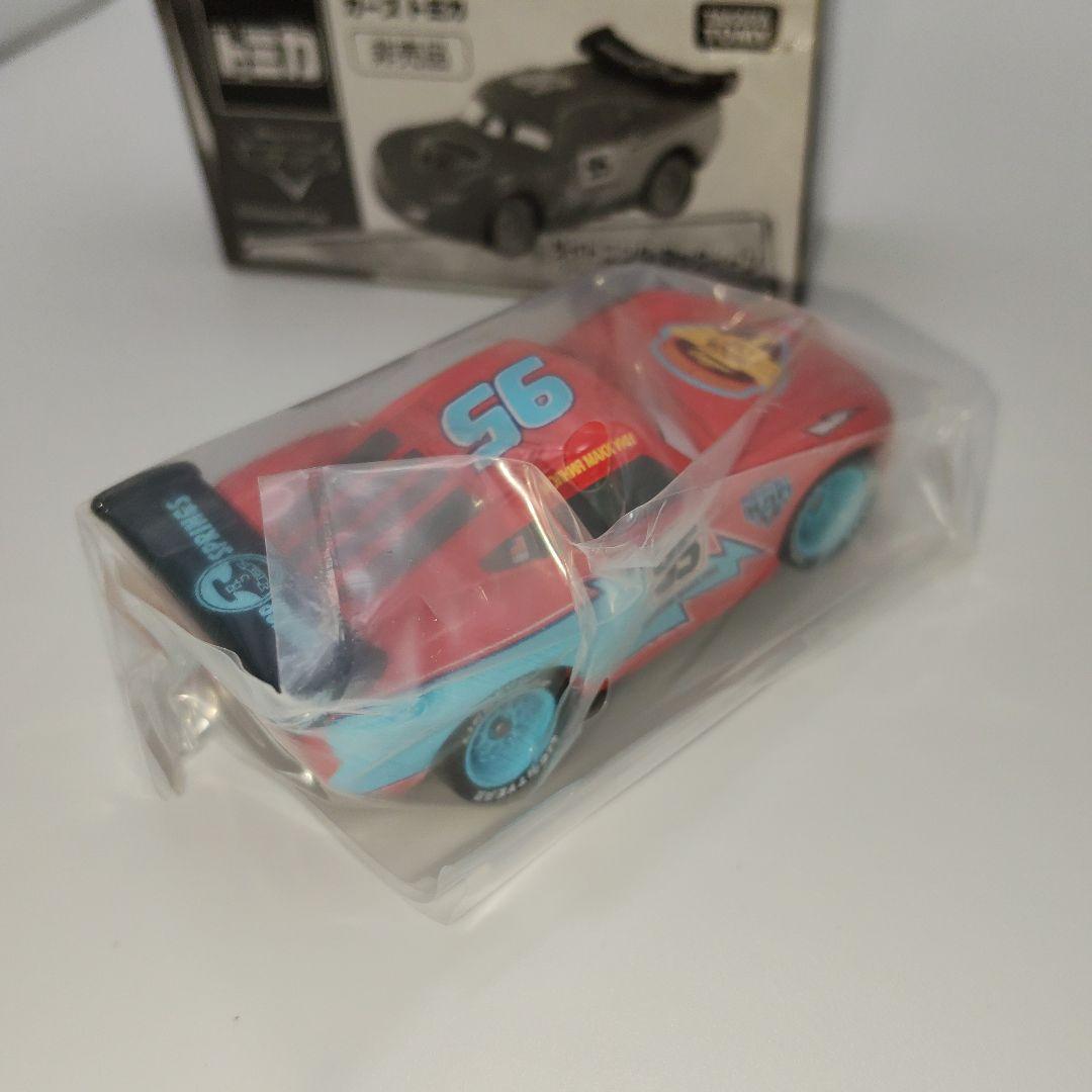 【新品 希少】アイスレーサータイプ　トミカ　カーズ　ライトニングマックィーン