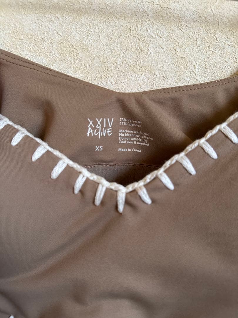 XXIV ACTIVE トップ　レギンス　セット　クロシェット　crochet