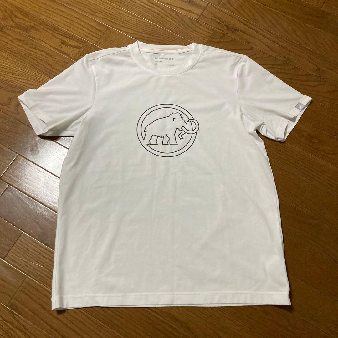 マムートＴシャツ　アンダーアーマー 短パン　スエット